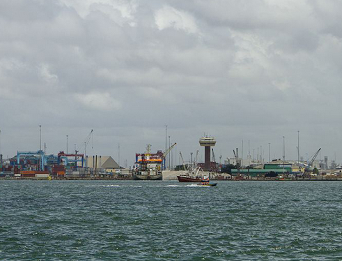 尼日利亚的第一大港口——阿帕帕港(APAPA)物流繁荣