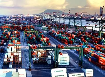 2017一季度，罗安达港处理安哥拉77.8％进口货